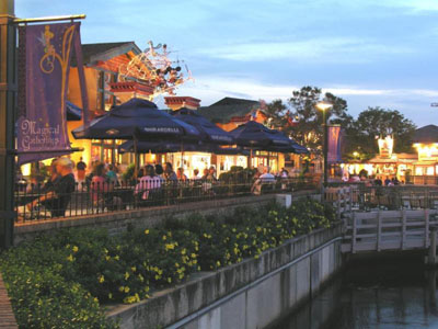 Eating area in front of the Ghirardelli store 